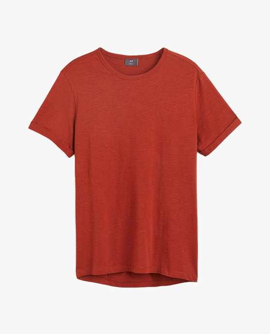 Regular round neck
