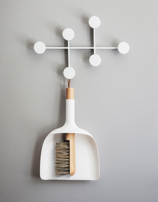 Cleaning tray
