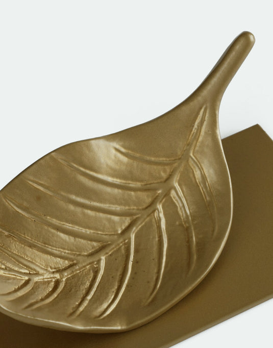 Markniva leaf brass